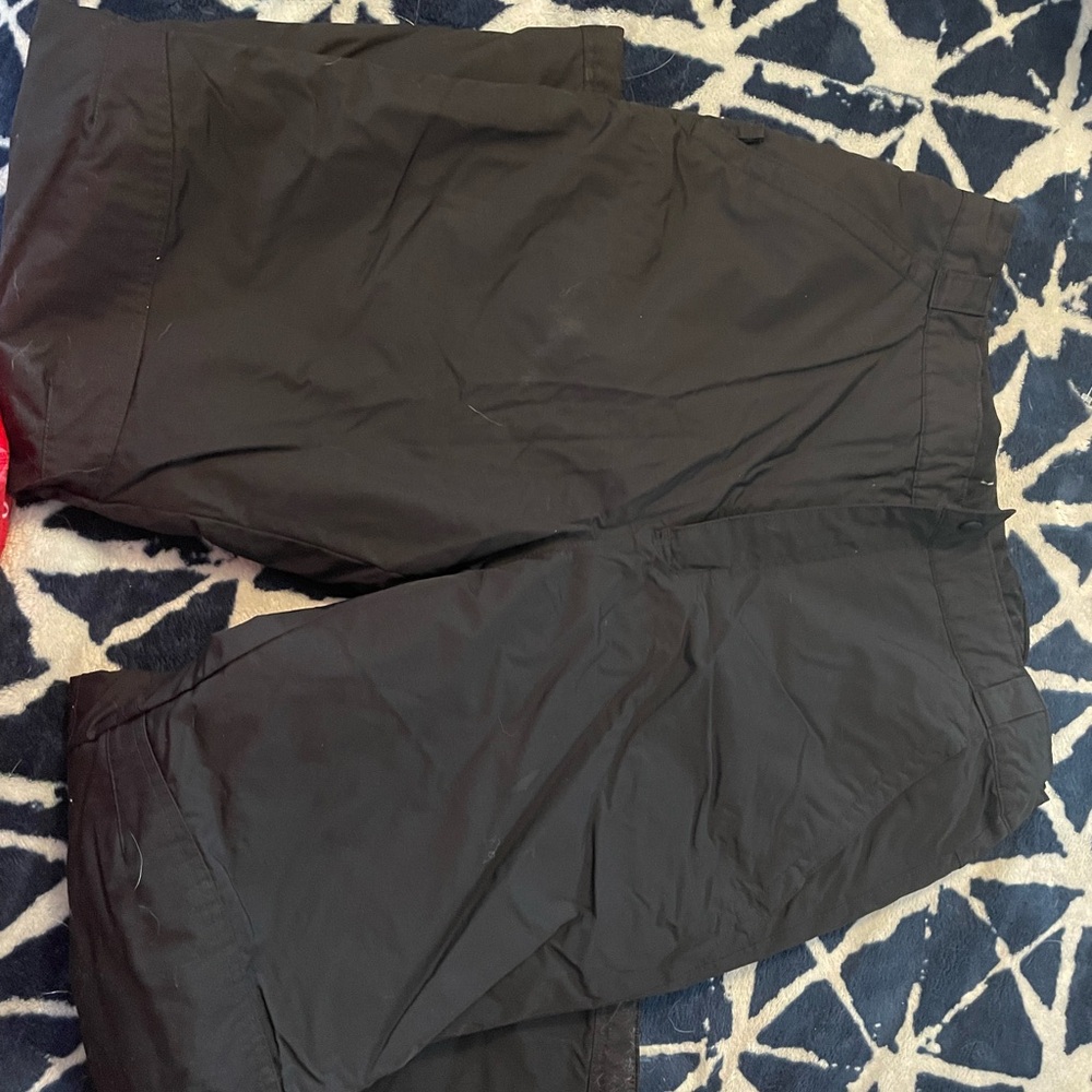 Black ski pants
